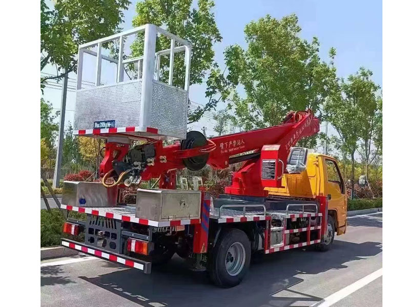 高空作業車
